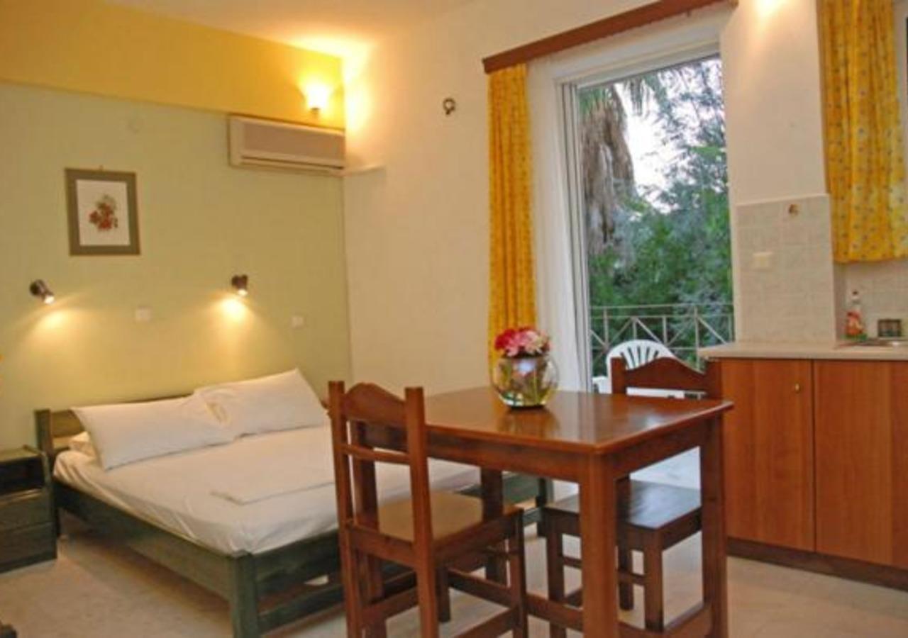 Areti & Maria Apartments Gytheio Dış mekan fotoğraf